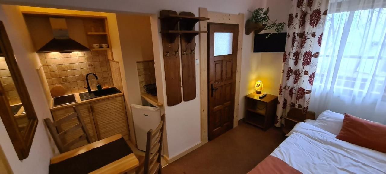 Апарт-отели Aparthotel Pod Nosalem Закопане-15